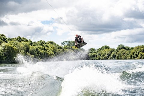 Dale Crossley at the 2022 Malibu Boats UK Wakeboard And Wakesurf Nationals - Photo Mantis Pro Media